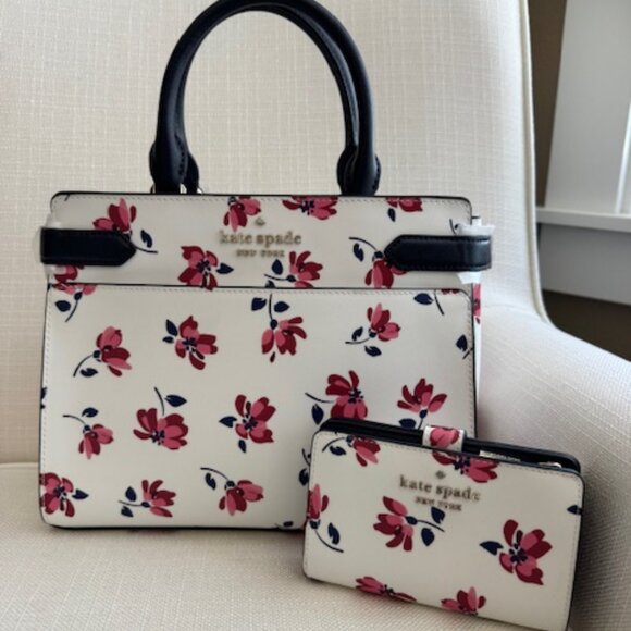 Kate Spade NWT 'Staci Tea Garden Toss' Medium Compact Wallet - Picture 7 of 7